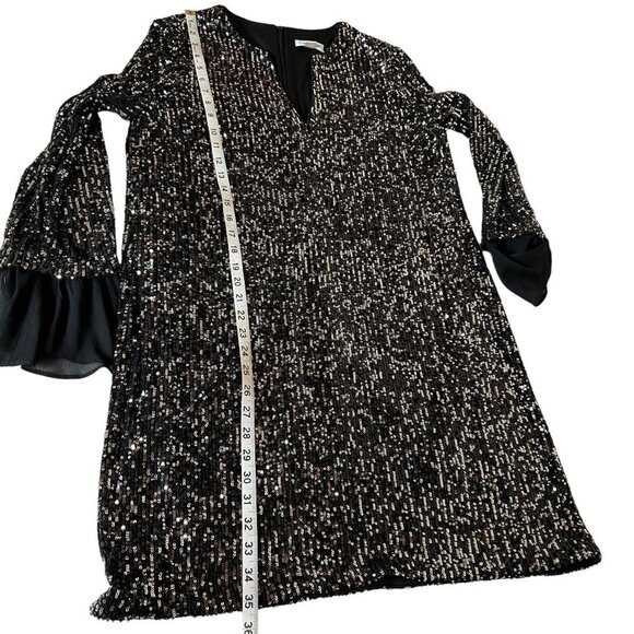 Calvin Klein NWT Woman size 14 Sequined Bell Sleeve Flapper Elegant Dress - Picture 4 of 8